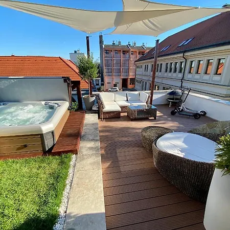 Апартаменты Sky Luxury *
